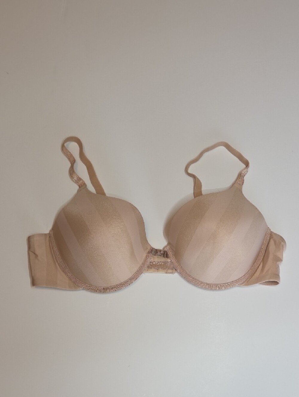 4 Bras in Mauve, Nude, Light Blue, and Pink Polka Dot. All 38B - Picture 4 of 13